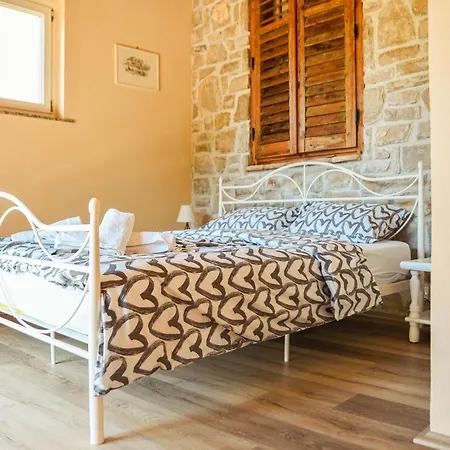 Sablic - Opatija-ika, In Middle Of Olive Garden With A Beautiful Pool * Ika