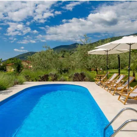 Sablic - Opatija-ika, In Middle Of Olive Garden With A Beautiful Pool Ika
